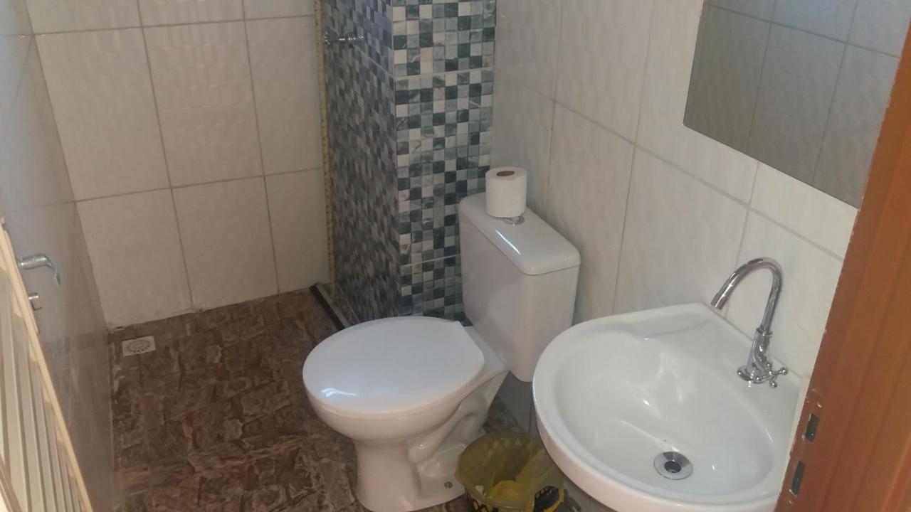 Aparthotel Familia Meireles Luziânia Exterior foto